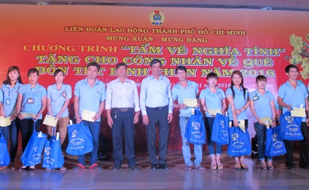 Tết đến với người nghèo ảnh 2